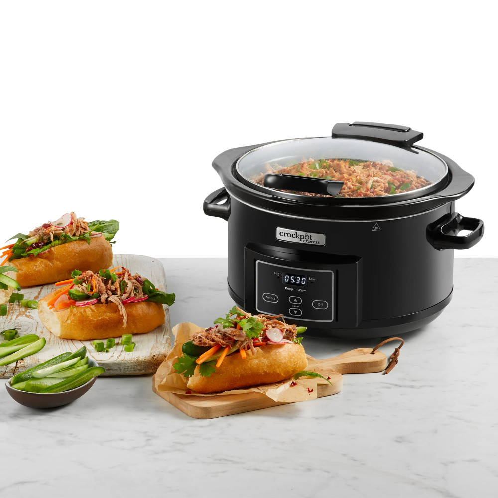 CrockPot Lift & Serve Slow Cooker 4.7L Black Kitchenware Australia
