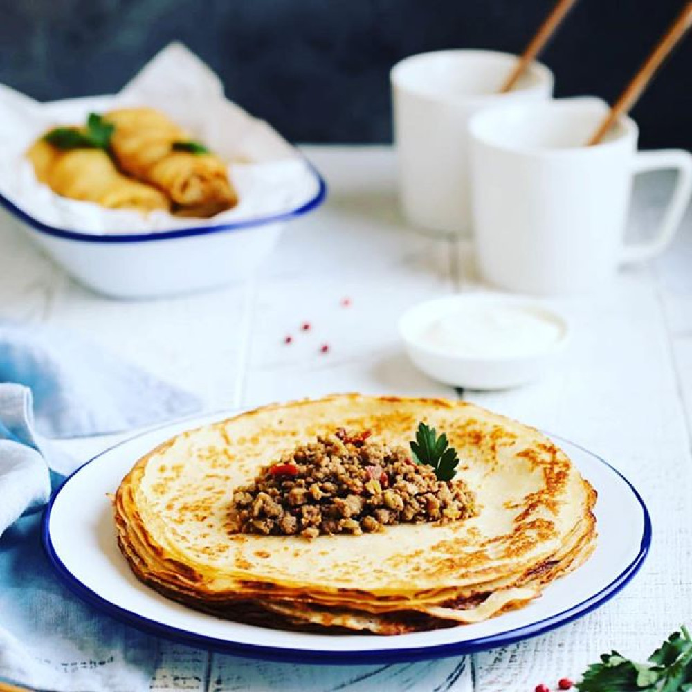 Falcon Enamel Side Plate White with Grey Rim 20cm Kitchenware Australia