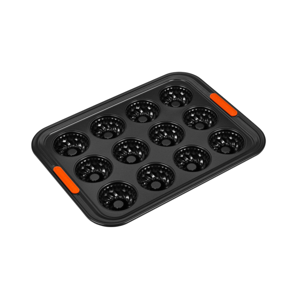 Le Creuset Toughened Non Stick Bakeware 12 Cup Tube Tray 