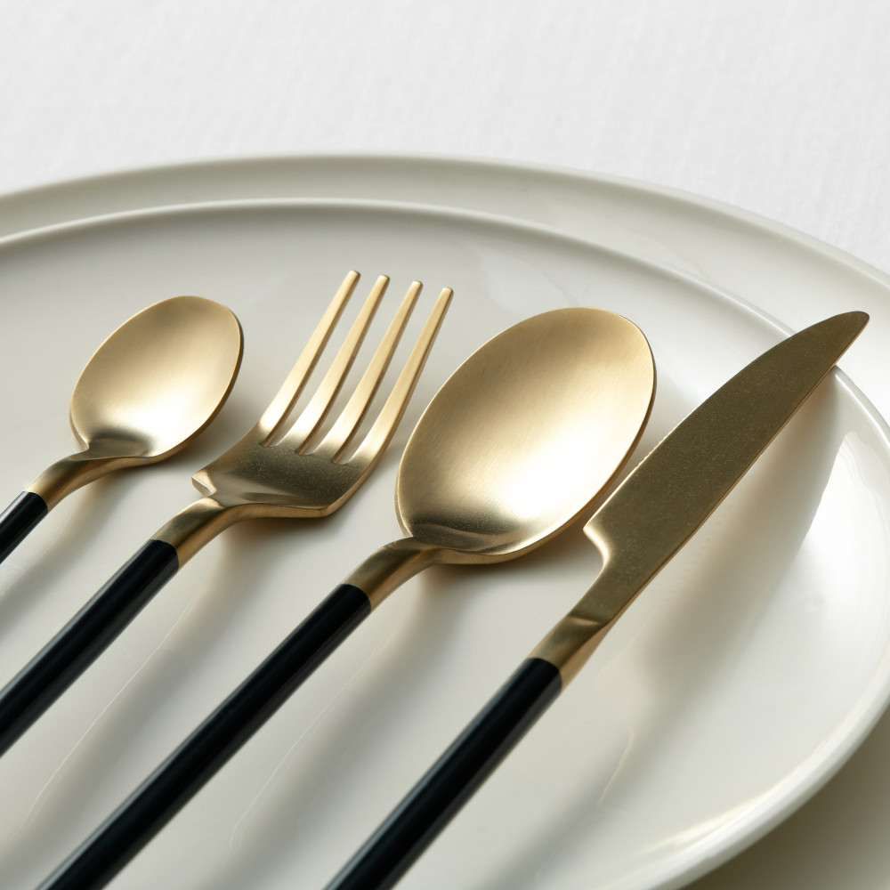 Salisbury & Co Vienna Cutlery Set 16pc Gold Black Kitchenware Australia