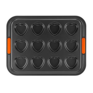Le Creuset Toughened Non Stick Heart Tray 12 Cup